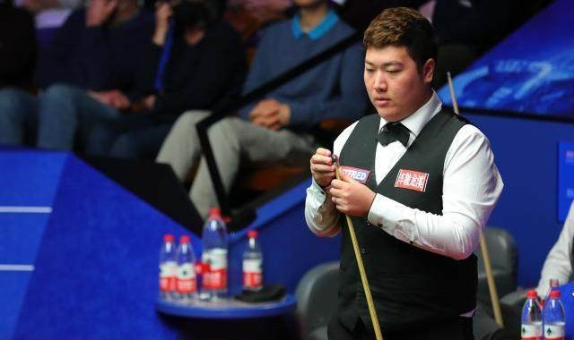 华体会体育下载-颜丙涛遭世界台联临时禁赛 成第7位受罚中国球员