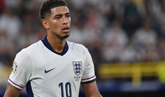 华体会官方-博主：除非贝林表现提升，否则预计世界杯图赫尔将让罗杰斯首发