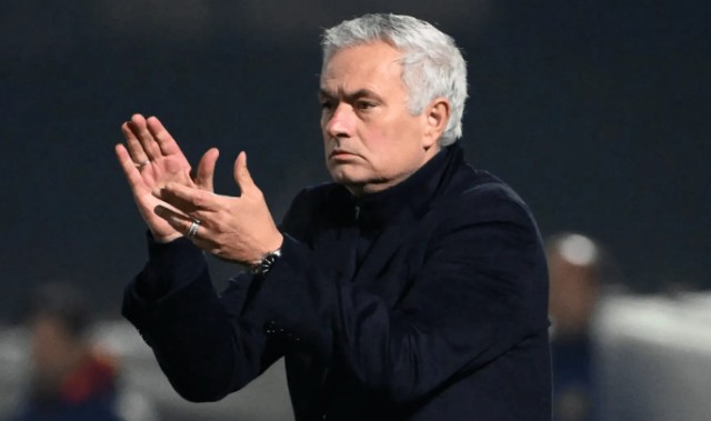 华体会体育下载-嘲讽穆帅言而无信！昔日旧将翻脸，嘴巴大于实力，难怪无豪门邀请|何塞·穆里尼奥|林肯|加布里埃尔·热苏斯|费内巴切|穆里尼奥_新浪体育_新浪新闻